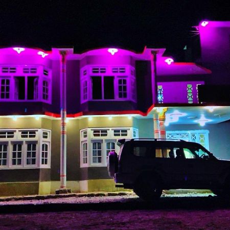 Skardu One Resort And Guest House ภายนอก รูปภาพ